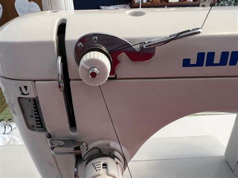 How to Set Up Sewing Machine 的图像结果