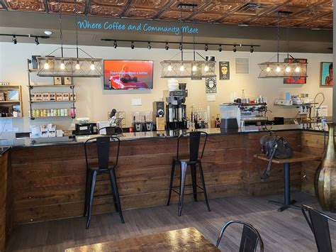 40 Best Coffee Shops in Chicago For A Pick Me Up In 2023