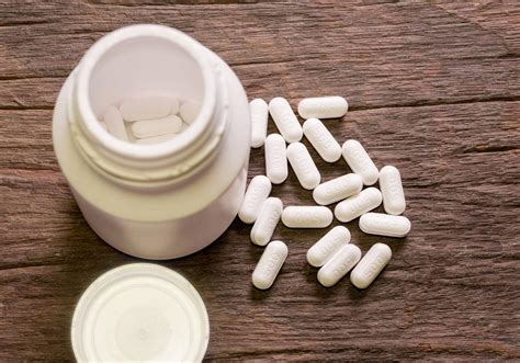 What Is the L484 Pill? Uses, Side Effects and Safety