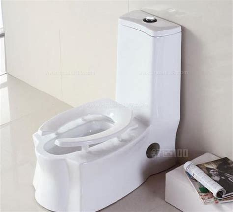 蹲式厕所堵了怎么办 蹲式厕所疏通方法 - 家居装修知识网