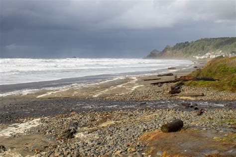 How to Watch Oregon’s King Tides in 2025-2026 — Pines and Vines