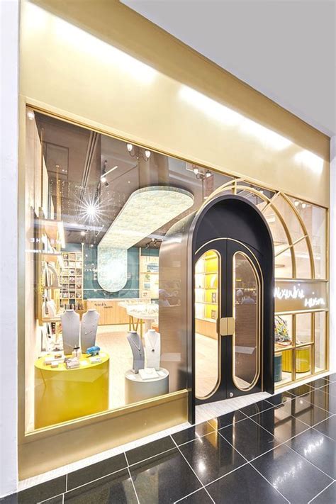 Shop Entrance 的图像结果