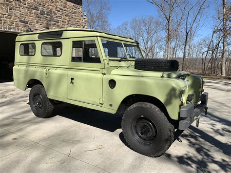1978 Land Rover 109 Series III Diesel 4x4 for sale on BaT Auctions ...