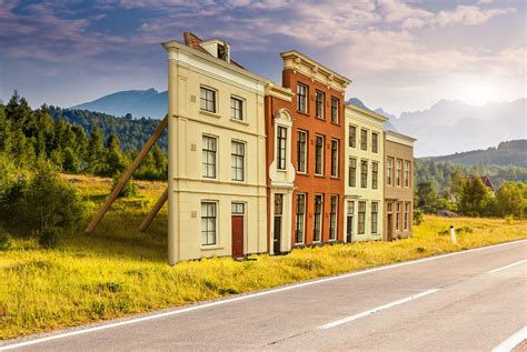 Village 的图像结果