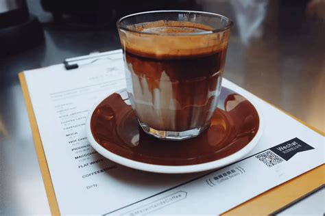 近两年的“网红”，Dirty咖啡是什么？_牛奶