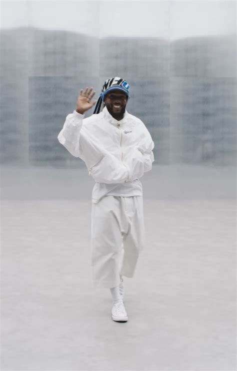 Pin by sophia on kendrick | Rapper costume, Animation clothes, Hip hop ...