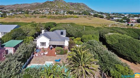 The Local Store Kommetjie Cape Town 的图像结果