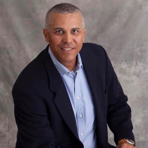 5 Things to Know About Dean Calhoun | University of San Francisco