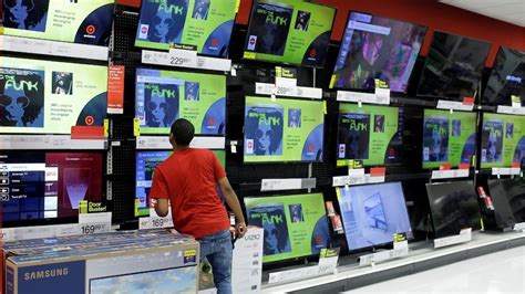 Online sales of Smart TVs see growth of 25%; Xiaomi, Samsung, LG in the ...