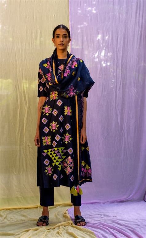 Kurta Set – Sukriti and Aakriti