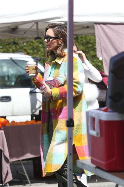 Katharine McPhee at Beverly Hills Farmers Market 04/07/2024 • CelebMafia