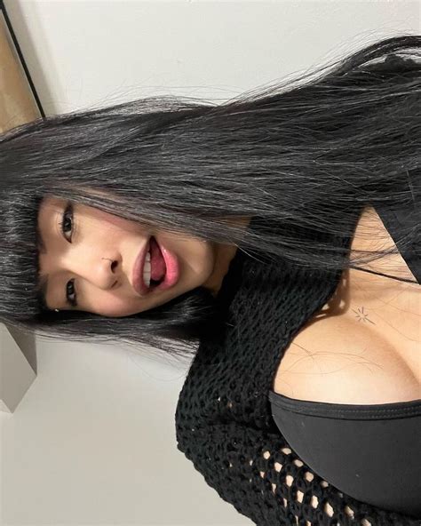 Sabrina Takeushi Onlyfans
