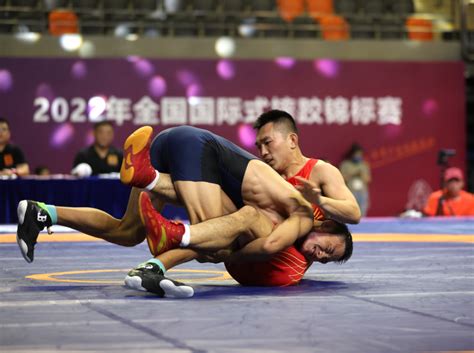 全国国际式摔跤锦标赛继续激战 古典式摔跤开摔-新闻中心-温州网