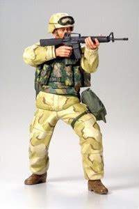 Tamiya Modern U.S Army Infantryman - Desert Uniform - 1:16 Scale ...