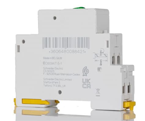 A9E18331 Schneider Electric | Schneider Electric, iIL, DIN Rail Green ...
