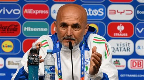 Euro 2024: Spalletti rails at Italy PlayStation ban reports - ESPN