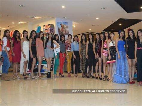 Max Femina Miss Fashion Icon Sub Contest
