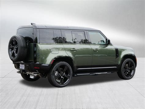 New 2026 Land Rover Defender 110 X-Dynamic SE 4 Door SUV in Golden Valley #17467 | Land Rover ...