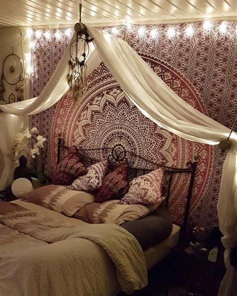 bedroom hippie decor