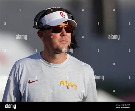 October 08, 2022 USC Trojans head coach Lincoln Riley in action during ...