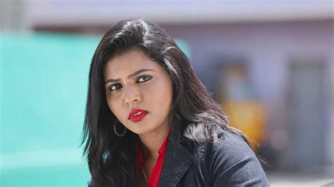 Watch Sembaruthi TV Serial 4th September 2019 Full Episode 575 Online ...