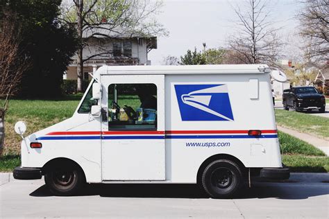 USPS Hires 1,500 Workers a Week… Here’s How You Can Become a Seasonal Driver