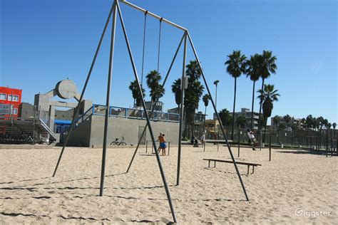 Venice Beach Recreation Center | Rent this location on Giggster