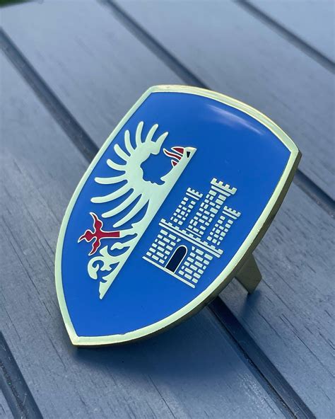 VW EAGLE CREST WOLFSBURG HOOD BADGE CREST – ACB Adam custom badges