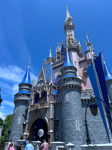 She’s a beaut Clark : r/WaltDisneyWorld