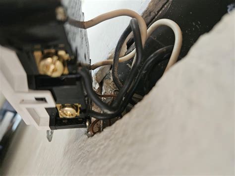 Garage 20 amp GFCI outlet with 12 gauge wiring but 15 amp breaker, swap ...