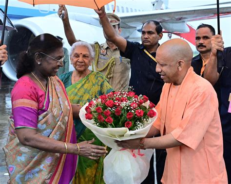 राष्ट्रपति मुर्मू ने IVRI दीक्षांत में स्वदेशी पशु चिकित्सा पर दिया जोर ...