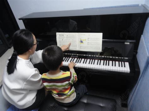 东台钢琴培训班-学习课程-费用-学校机构-找课堂