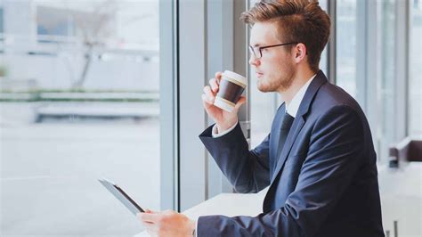 Title vs. Deed: What's the Difference? - Real Estate License Wizard