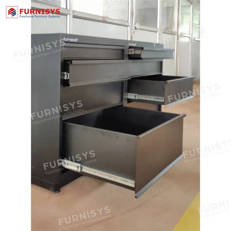 Industrial Tool Storage Cabinet - Industrial Tool Storage Mobile ...