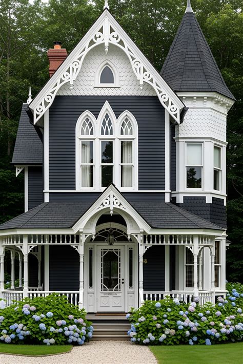 16 Coastal Gothic Houses With a Hauntingly Charming Twist | Gothic ...