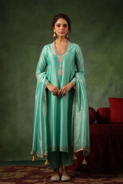 Niti Bothra - Paan Buta Kurta Set - Elahe