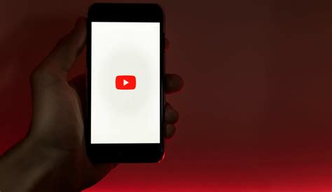 YouTube starts rolling out 4K support on Android phones with any ...