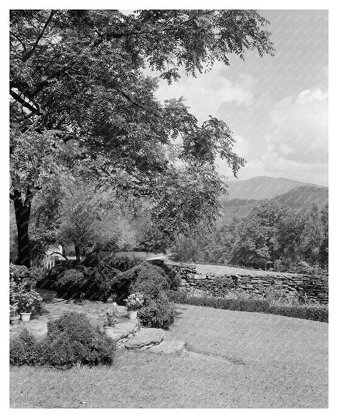 Hickory Nut Gap, NC Historic Photo 1804 Architecture – KNOWOL