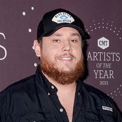 Luke Combs Shows Off His 20-Lb Weight Loss During North Carolina ...