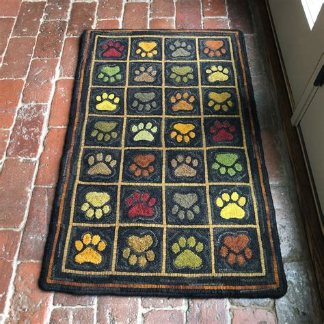 Rug Hooking Patterns 的图像结果