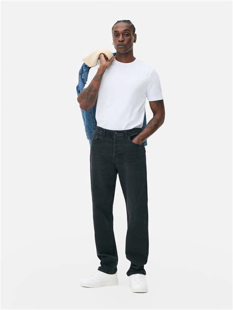 Mens Black High-Waisted Relaxed Fit Jeans | Primark