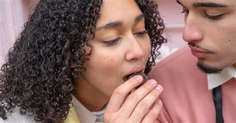 Do Aphrodisiacs Really Work? Here's What Experts Say