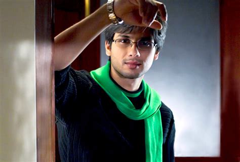 Male Bollywood Characters Who Challenged Stereotypes & Proved Men Can ...