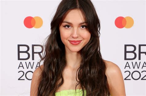 Olivia Rodrigo Shares High School Graduation Photos – Billboard