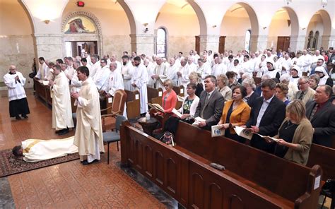 Diocese of Duluth ordains its 10th bishop, Daniel Felton - Duluth News ...