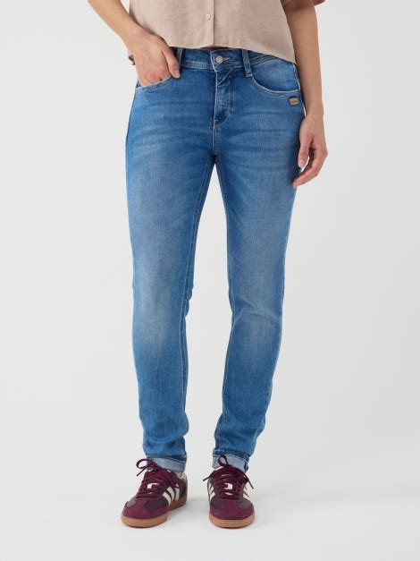 GANG Damen Relaxed Fit Jeans | Offizieller Onlineshop