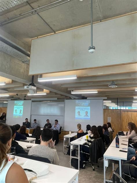 🙌 (English below 👇) Millones de gracias a todos los jóvenes estudiantes ...