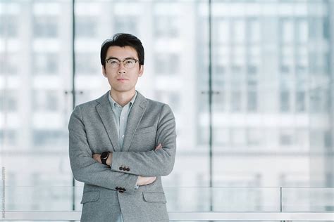 Chinese Business Man 的图像结果