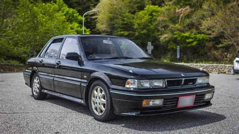 20 Ordinary But Fast Performance Sedans You Probably Forgot