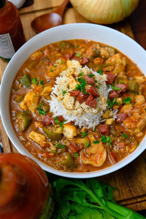 [homemade] Chicken,crawfish,shrimp,sausage and crab gumbo. : r/food